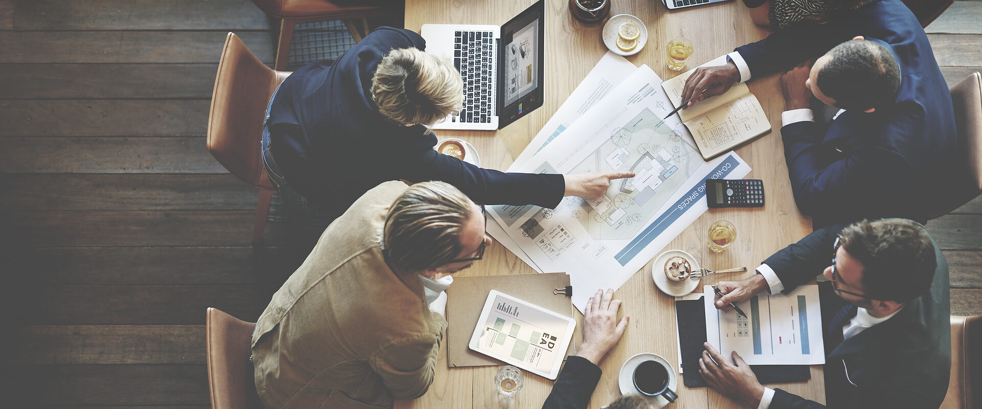 SUPERPODERES DE LÍDER EN TEMPS INCERTS