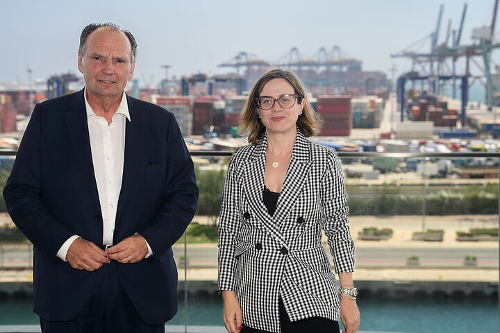 Fotonoticia: Encuentro empresarial con la Secretaria de Estado de Comercio Amparo López Senovilla
