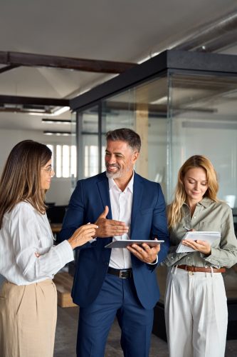 Group,Of,Diverse,Partners,Mature,Latin,Business,Man,And,European